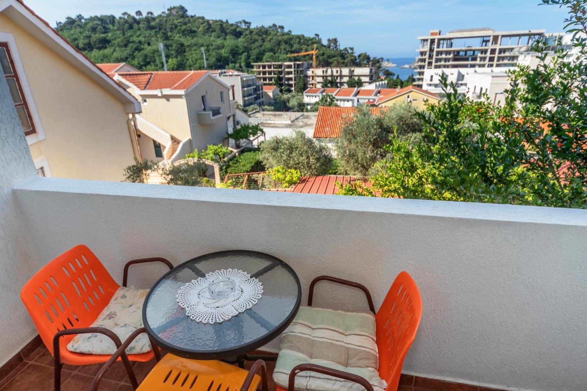 Apartments Pod Lozom With Seaview Petrovac Δωμάτιο φωτογραφία