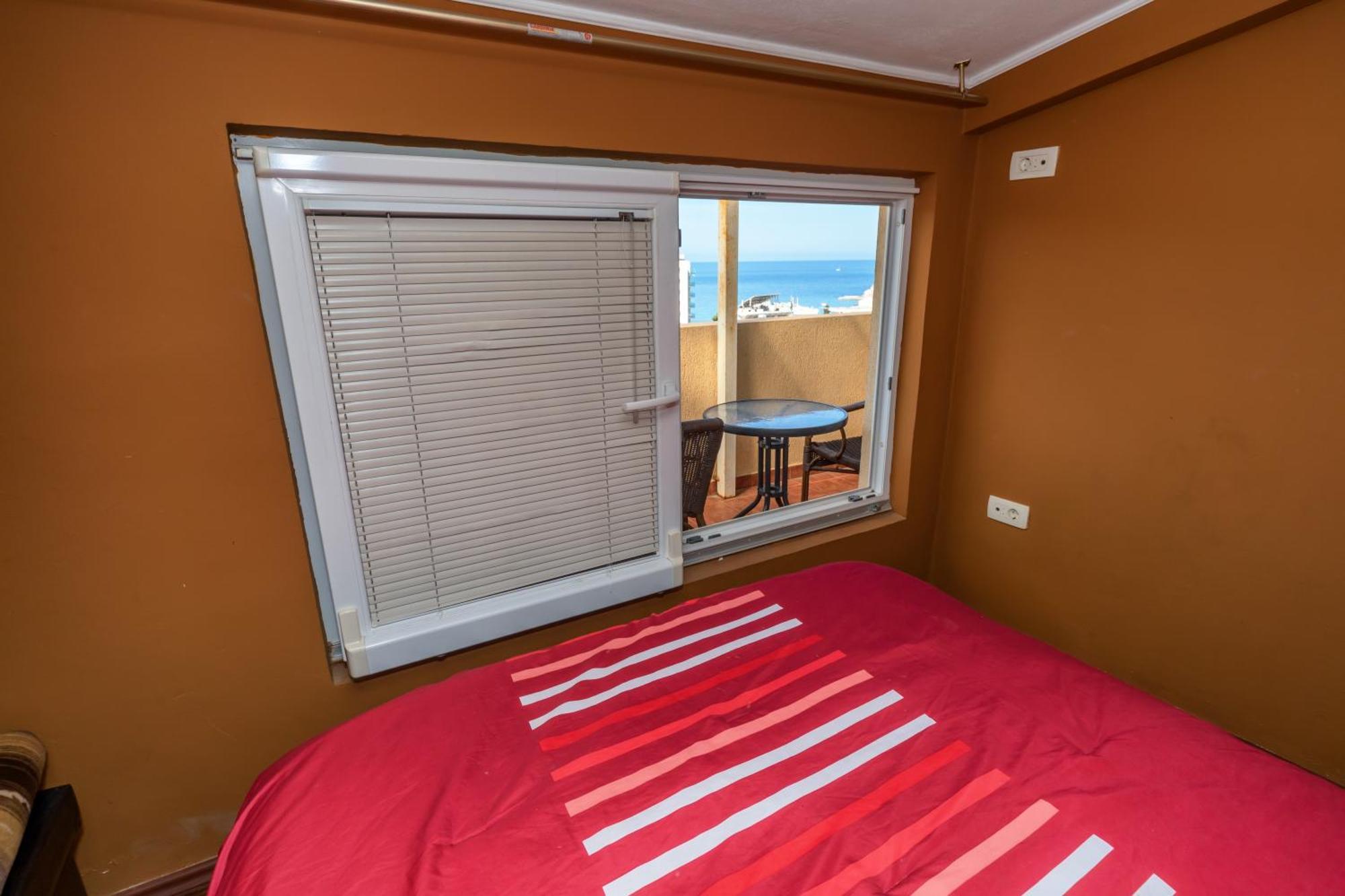 Apartments Pod Lozom With Seaview Petrovac Δωμάτιο φωτογραφία