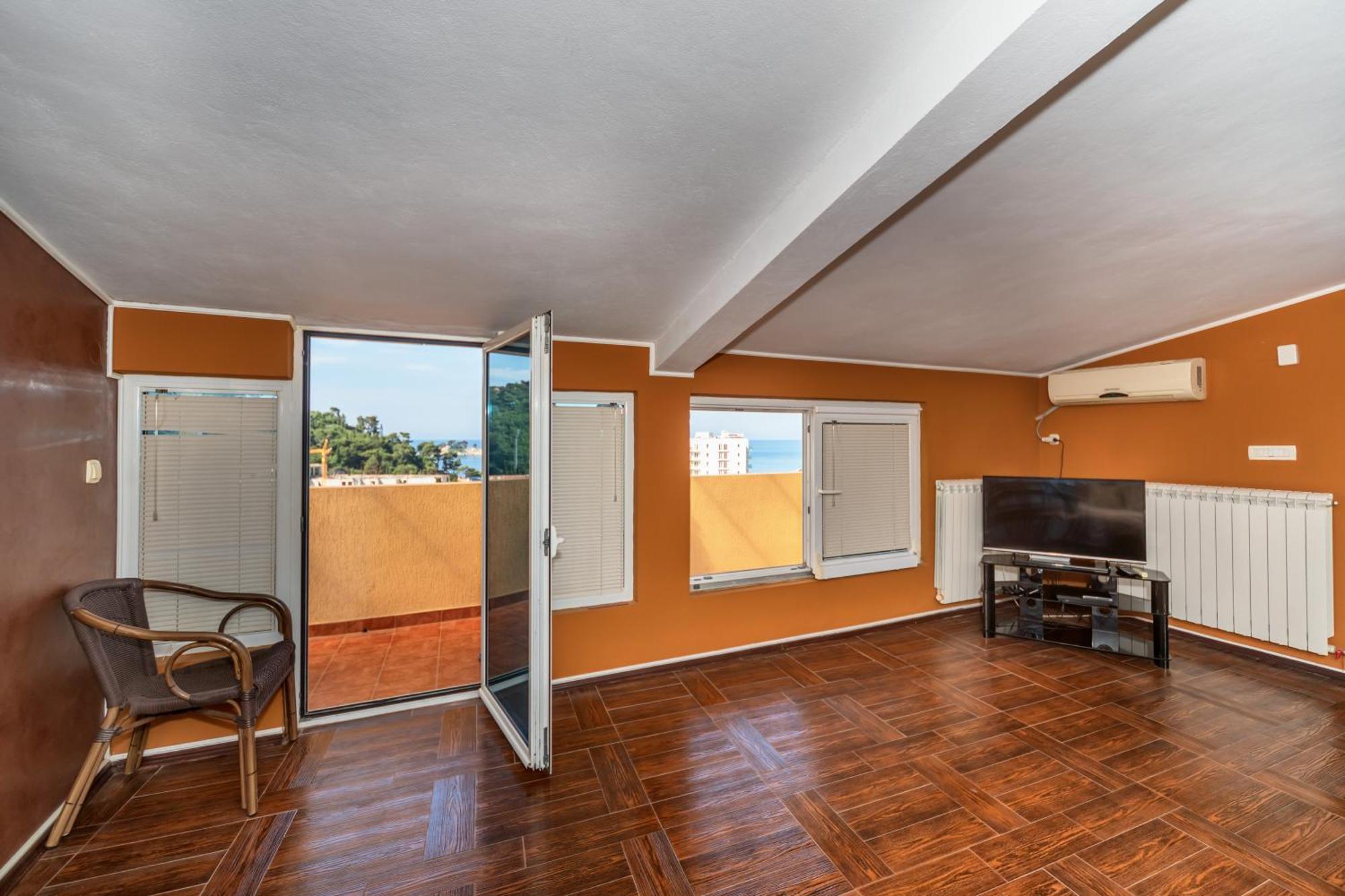 Apartments Pod Lozom With Seaview Petrovac Δωμάτιο φωτογραφία