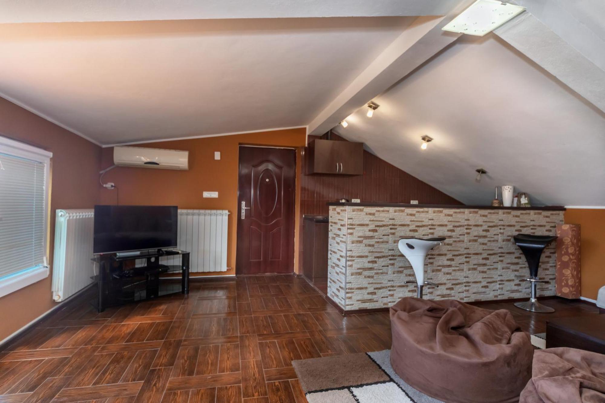 Apartments Pod Lozom With Seaview Petrovac Δωμάτιο φωτογραφία