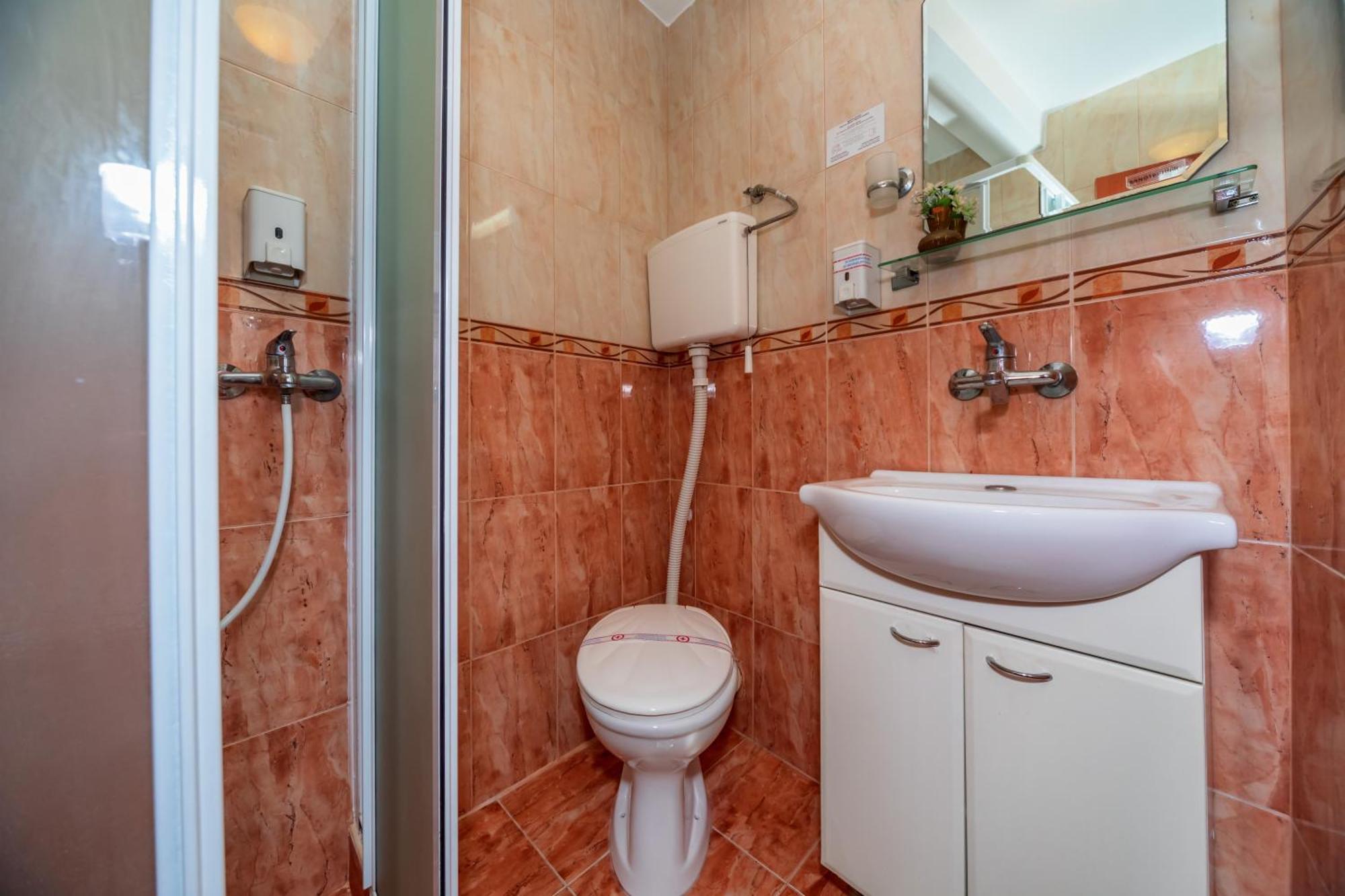 Apartments Pod Lozom With Seaview Petrovac Δωμάτιο φωτογραφία